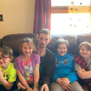 Meet your Posher, Eric